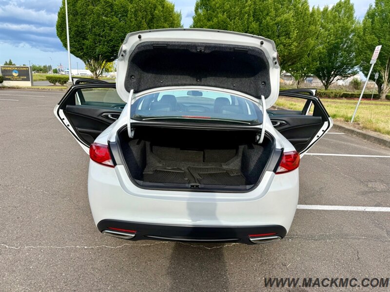 2015 Chrysler 200 S 93K Low Miles Loaded Pano Roof   - Photo 33 - Hillsboro, OR 97123