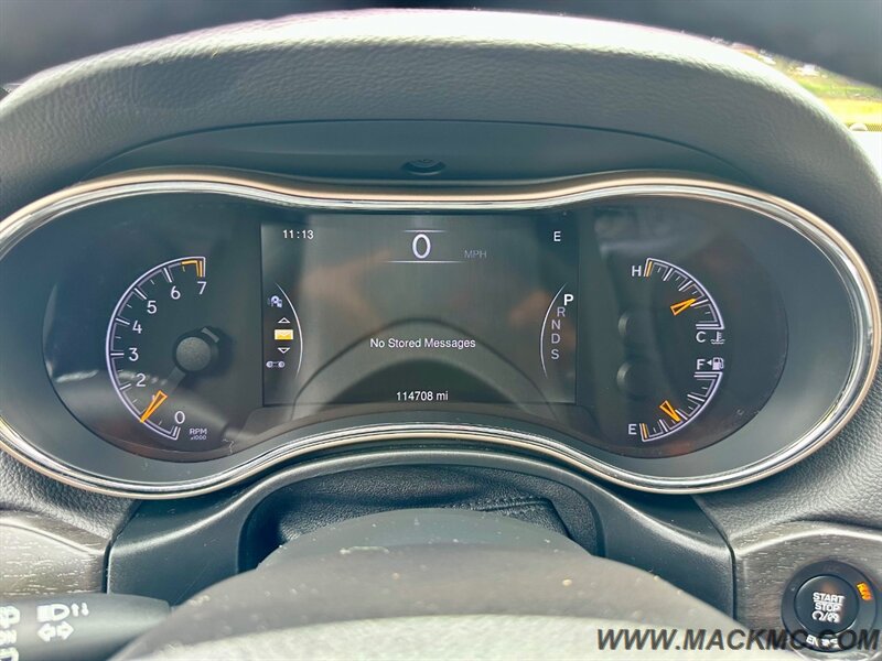 2015 Jeep Grand Cherokee Laredo AWD 1-Owner Premium Wheels 114K Low Miles - Photo 13 - Hillsboro, OR 97123