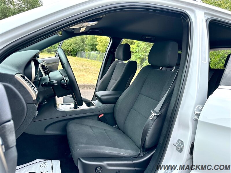 2015 Jeep Grand Cherokee Laredo AWD 1-Owner Premium Wheels 114K Low Miles - Photo 16 - Hillsboro, OR 97123