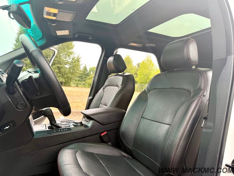 2016 Ford Explorer Sport AWD 3RD Row Seating Low Miles - Photo 18 - Hillsboro, OR 97123