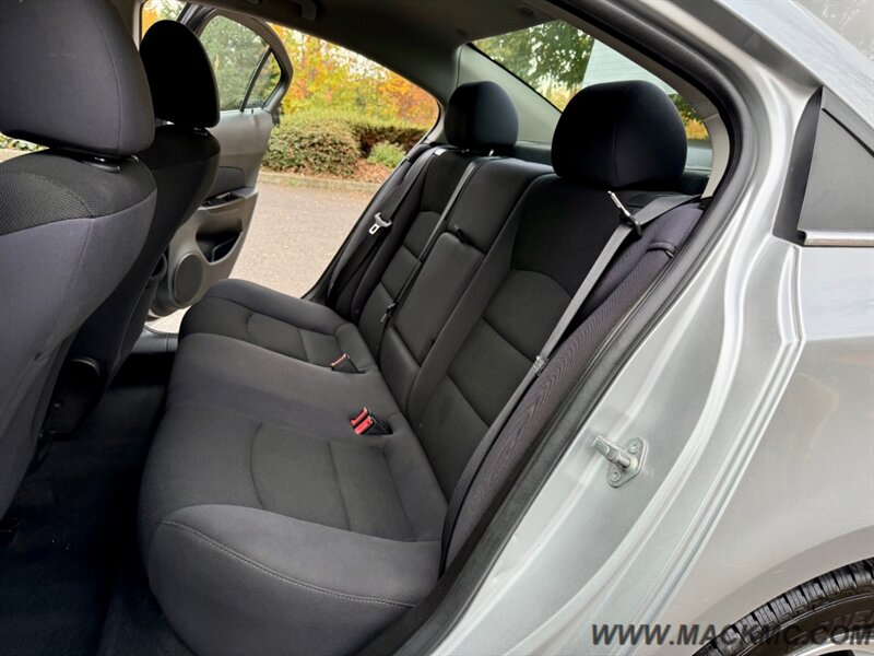 2013 Chevrolet Cruze LT Fleet   - Photo 18 - Hillsboro, OR 97123