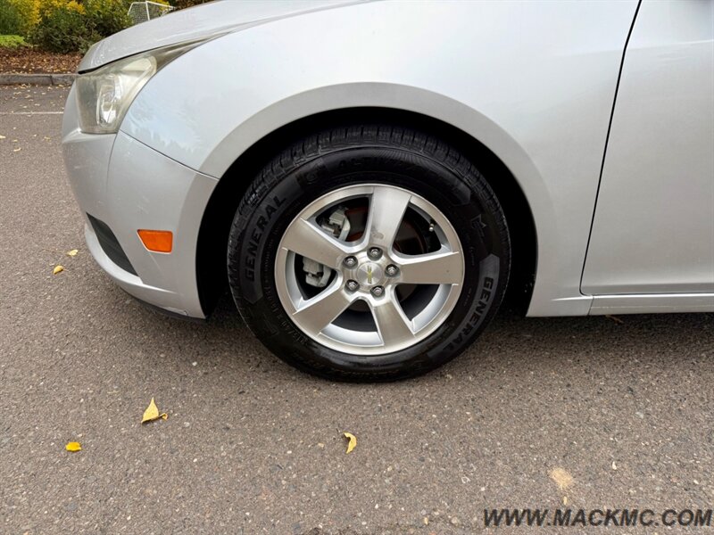 2013 Chevrolet Cruze LT Fleet   - Photo 9 - Hillsboro, OR 97123