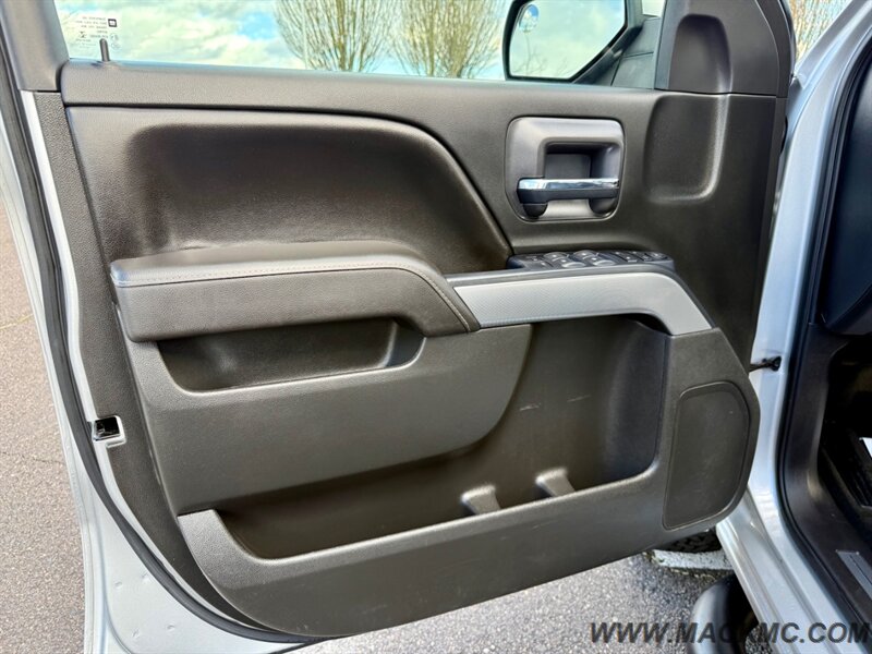 2017 Chevrolet Silverado 1500 LT Z71 Crew Cab  4x4 Leather   - Photo 28 - Hillsboro, OR 97123