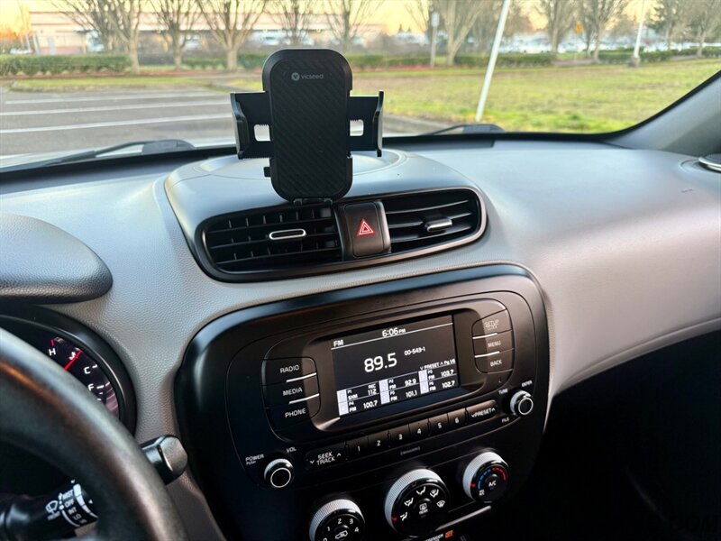 2017 Kia Soul Low 52K Miles Automatic Wagon   - Photo 15 - Hillsboro, OR 97123