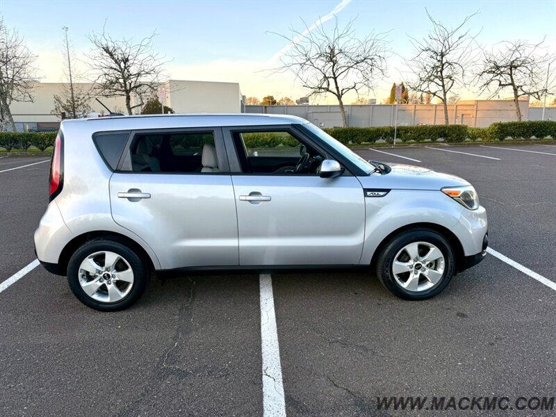2017 Kia Soul Low 52K Miles Automatic Wagon   - Photo 6 - Hillsboro, OR 97123