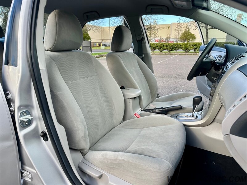 2012 Toyota Corolla LE   - Photo 12 - Hillsboro, OR 97123