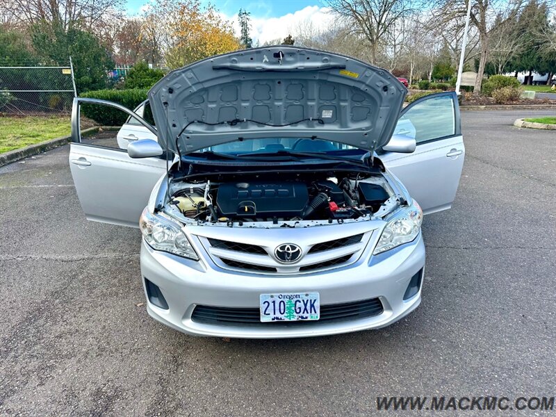 2012 Toyota Corolla LE   - Photo 21 - Hillsboro, OR 97123