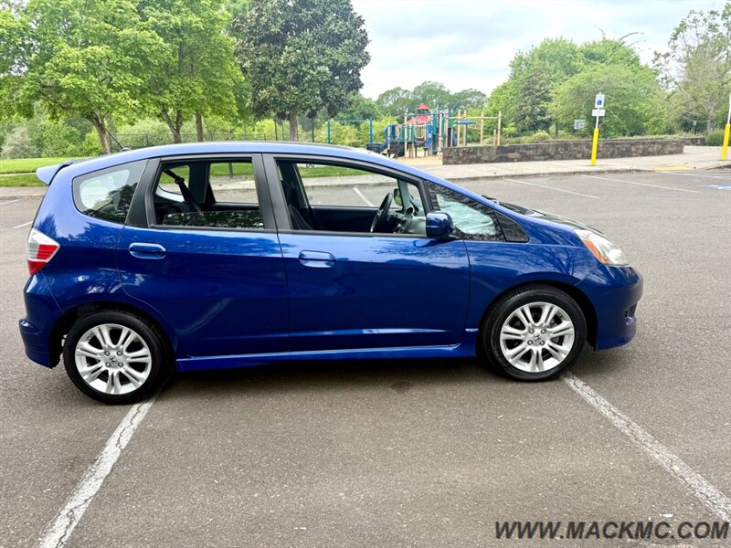 2010 Honda Fit Sport Hatch 74K Low Miles Automatic 33-MPG   - Photo 5 - Hillsboro, OR 97123