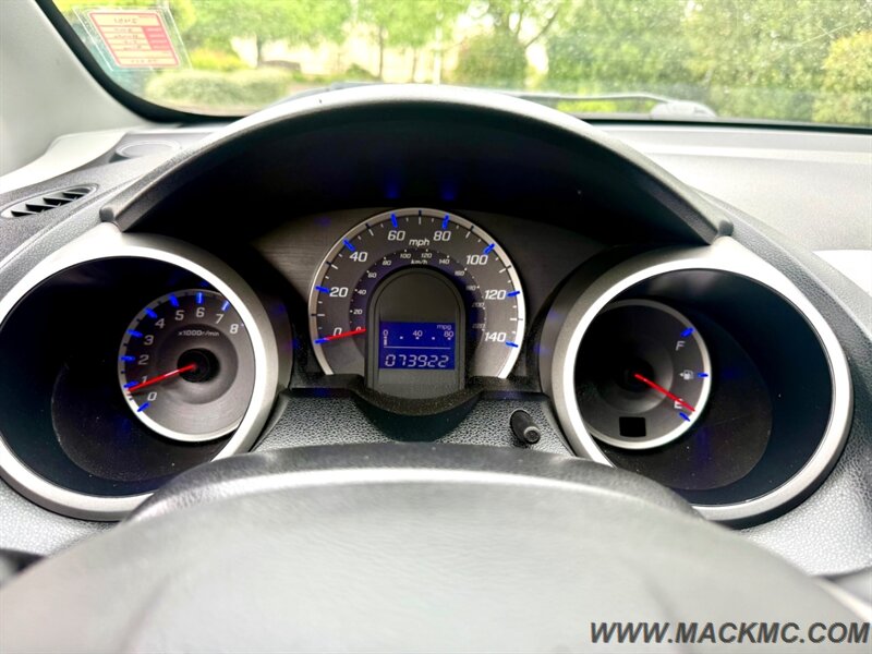2010 Honda Fit Sport Hatch 74K Low Miles Automatic 33-MPG   - Photo 12 - Hillsboro, OR 97123