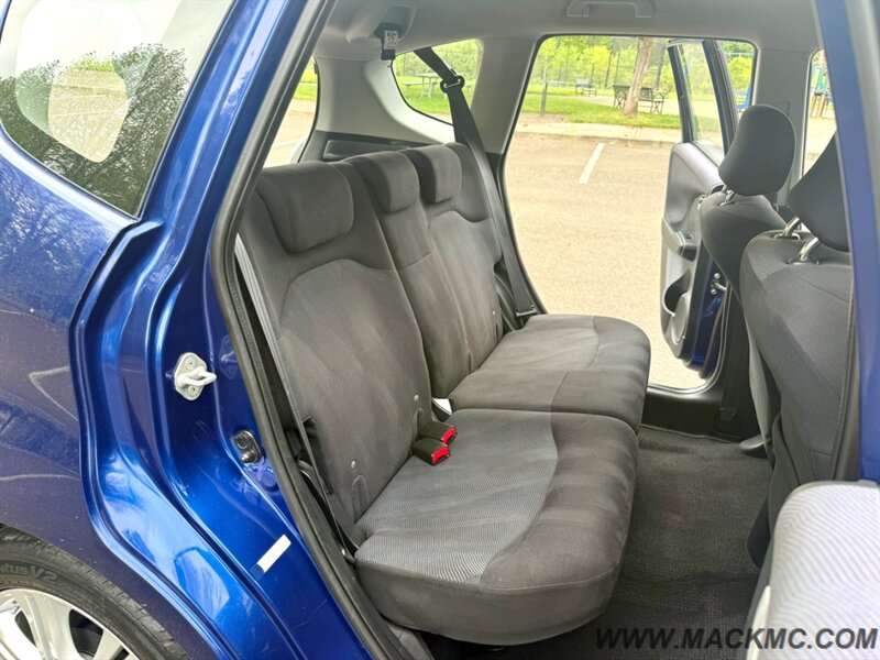 2010 Honda Fit Sport Hatch 74K Low Miles Automatic 33-MPG   - Photo 17 - Hillsboro, OR 97123
