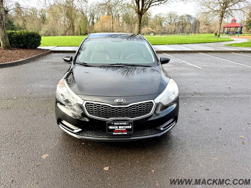 2015 Kia Forte LX 77K Low Miles Automatic 35-MPG - Photo 4 - Hillsboro, OR 97123