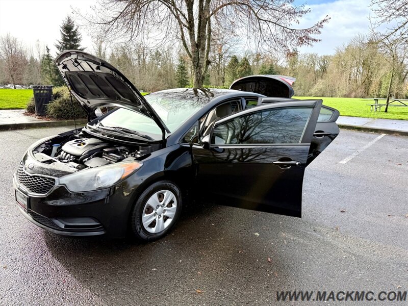 2015 Kia Forte LX 77K Low Miles Automatic 35-MPG - Photo 24 - Hillsboro, OR 97123