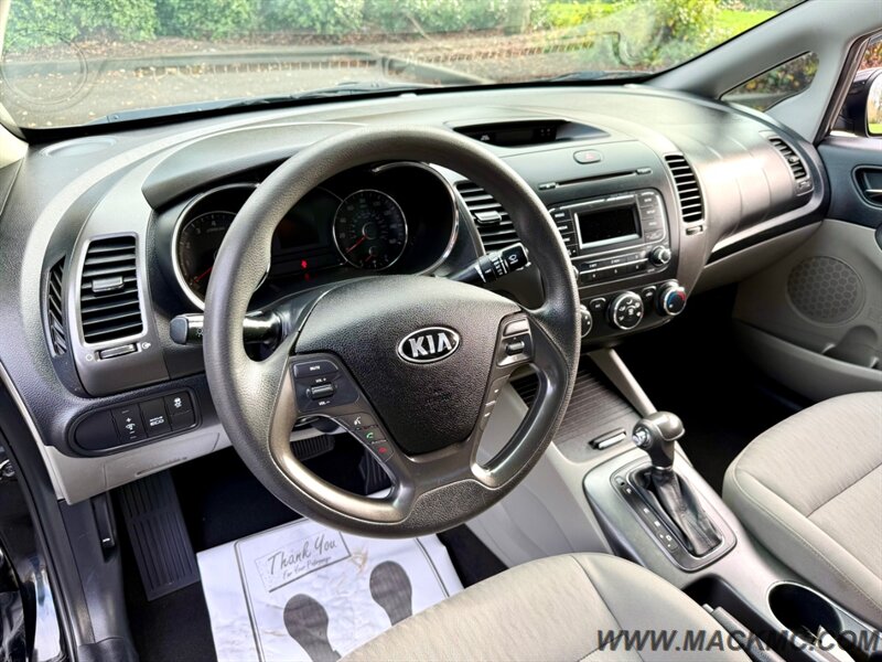 2015 Kia Forte LX 77K Low Miles Automatic 35-MPG - Photo 11 - Hillsboro, OR 97123
