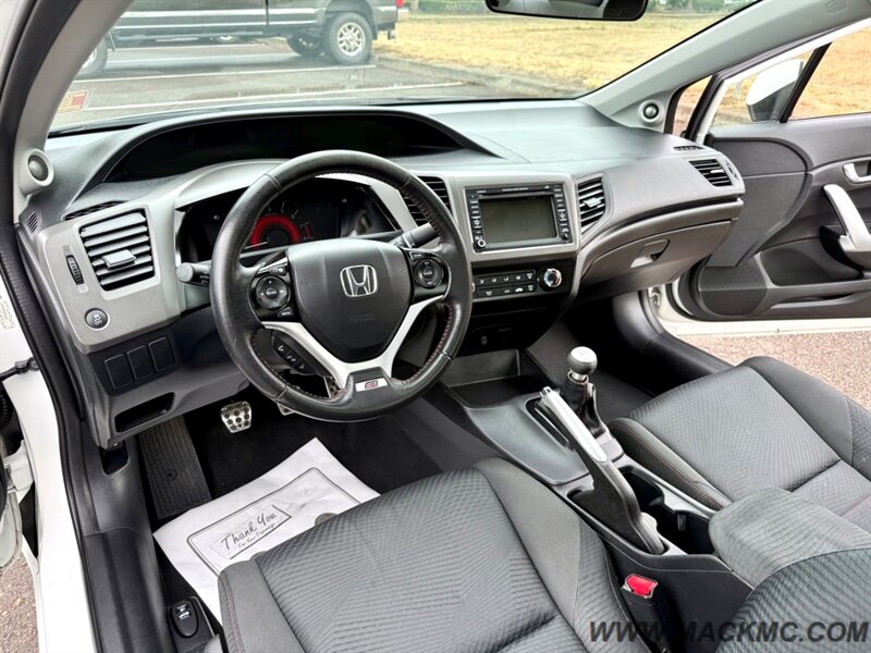 2012 Honda Civic Si 6-Speed Manual Navigation Super Clean - Photo 2 - Hillsboro, OR 97123