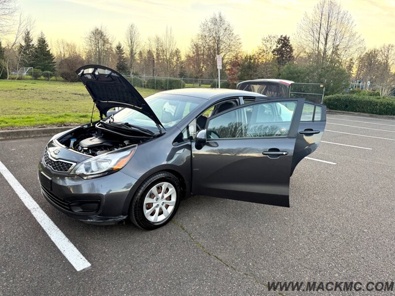 2015 Kia Rio EX 1-Owner Great Commuter 37-MPG   - Photo 22 - Hillsboro, OR 97123