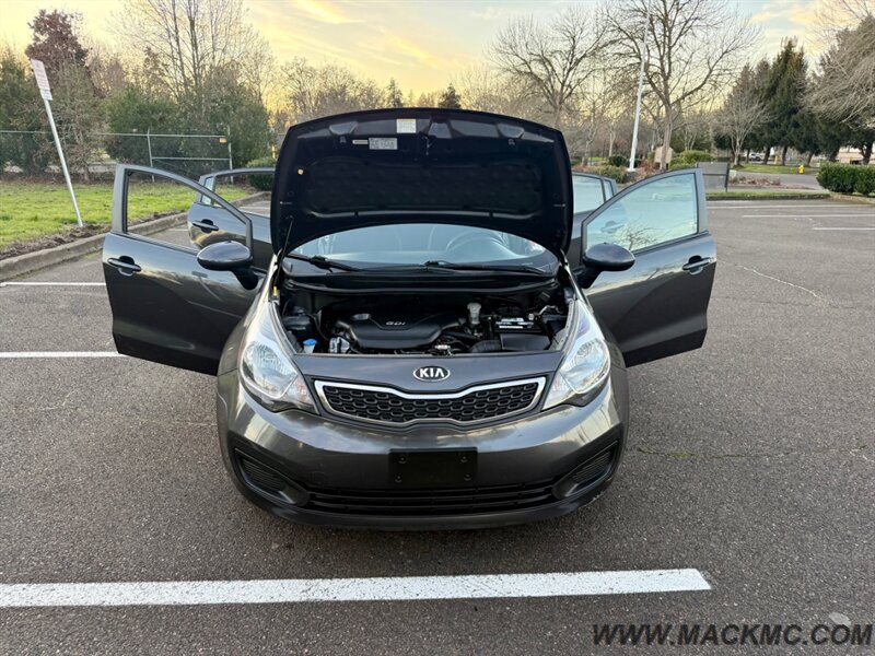 2015 Kia Rio EX 1-Owner Great Commuter 37-MPG   - Photo 21 - Hillsboro, OR 97123