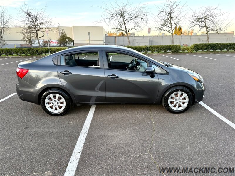 2015 Kia Rio EX 1-Owner Great Commuter 37-MPG   - Photo 6 - Hillsboro, OR 97123