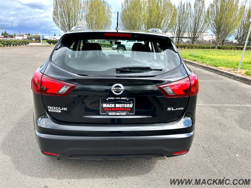 2017 Nissan Rogue Sport SL   - Photo 9 - Hillsboro, OR 97123