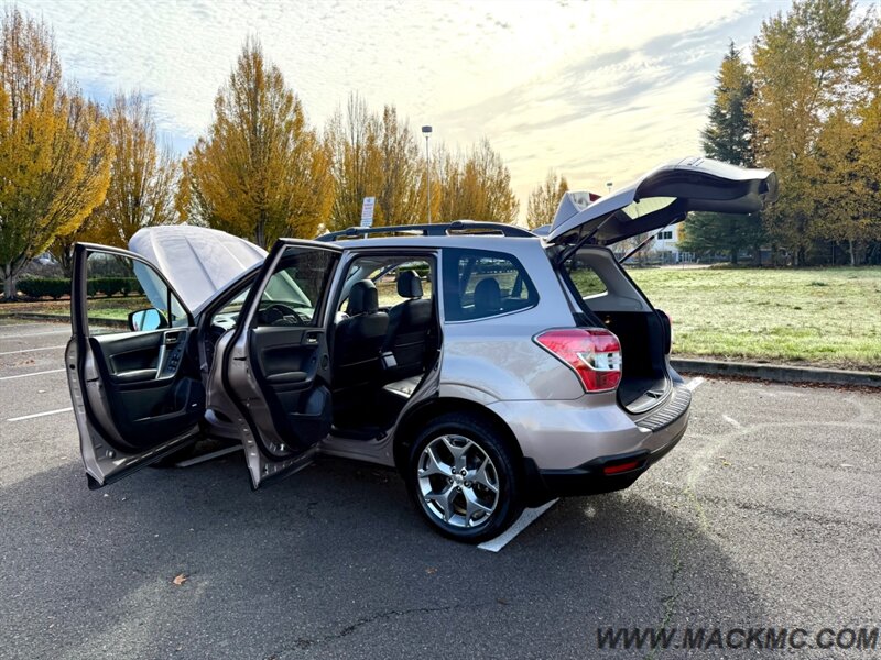 2016 Subaru Forester 2.5i Touring Pano Roof Leather Heated Seats Navi - Photo 31 - Hillsboro, OR 97123