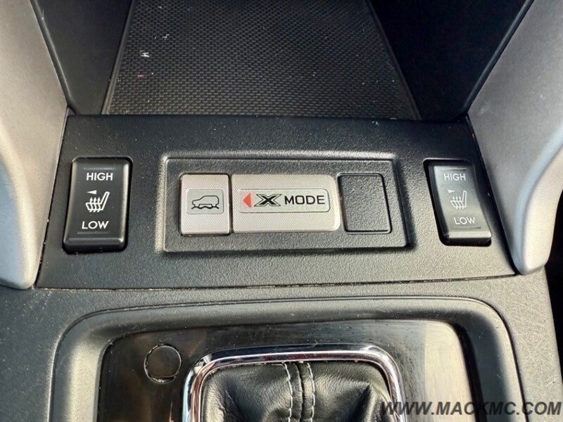 2016 Subaru Forester 2.5i Touring Pano Roof Leather Heated Seats Navi - Photo 21 - Hillsboro, OR 97123