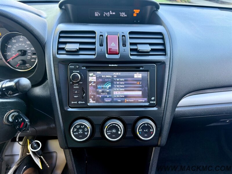 2013 Subaru XV Crosstrek 2.0i Limited AWD Brand New Tires Low Miles - Photo 16 - Hillsboro, OR 97123