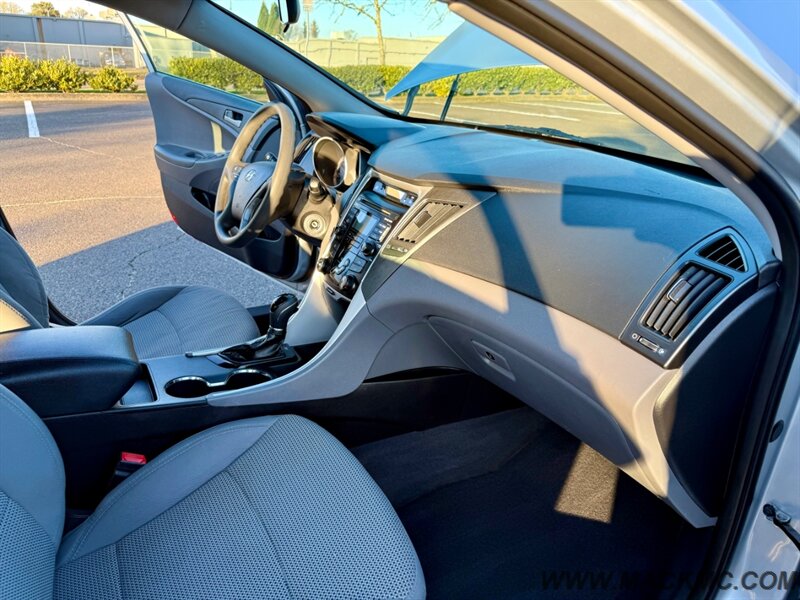2011 Hyundai SONATA GLS   - Photo 20 - Hillsboro, OR 97123