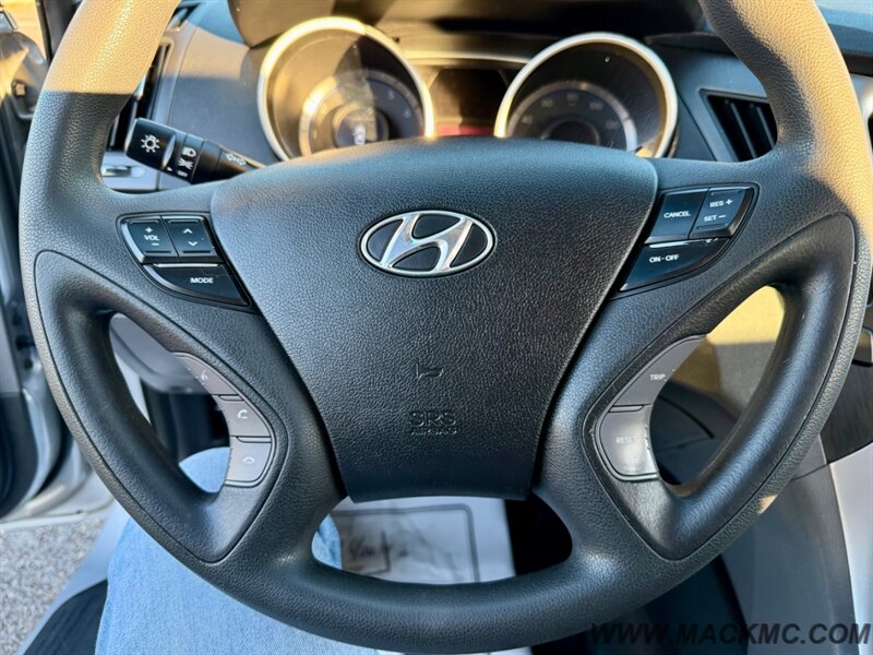 2011 Hyundai SONATA GLS   - Photo 27 - Hillsboro, OR 97123