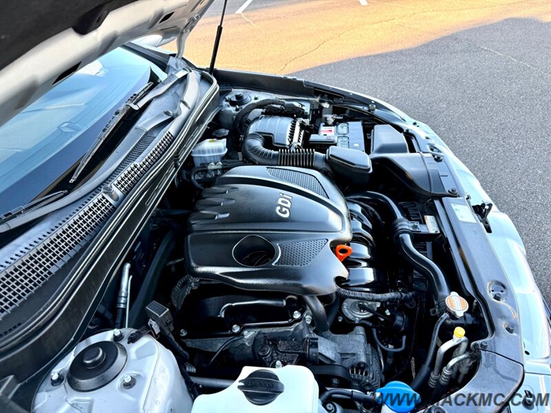 2011 Hyundai SONATA GLS   - Photo 18 - Hillsboro, OR 97123