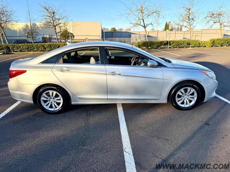 2011 Hyundai SONATA GLS   - Photo 6 - Hillsboro, OR 97123