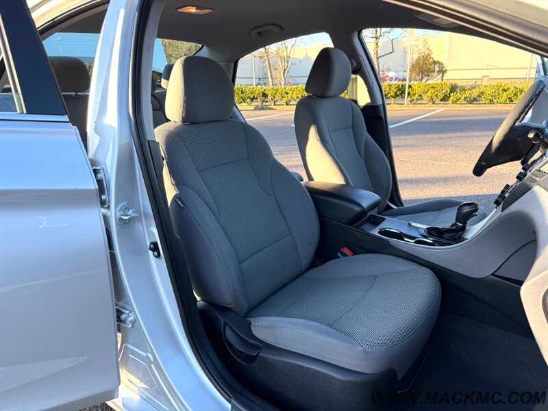 2011 Hyundai SONATA GLS   - Photo 19 - Hillsboro, OR 97123