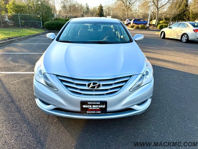 2011 Hyundai SONATA GLS   - Photo 8 - Hillsboro, OR 97123