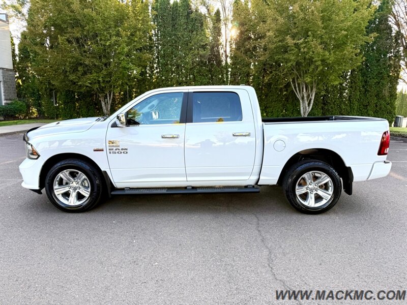 2017 RAM 1500 Sport Crew Cab 4X4 Leather Nav Tow PKG - Photo 3 - Hillsboro, OR 97123