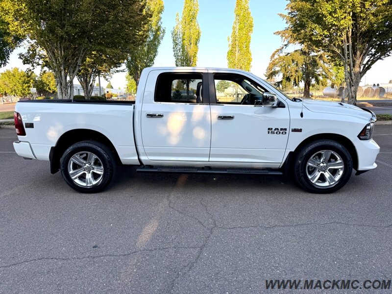 2017 RAM 1500 Sport Crew Cab 4X4 Leather Nav Tow PKG - Photo 6 - Hillsboro, OR 97123
