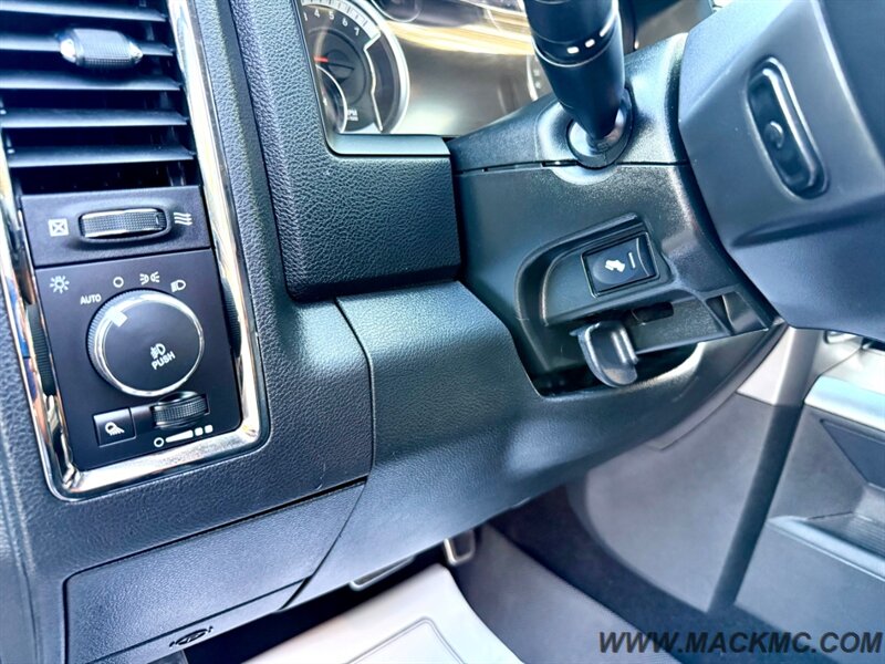 2017 RAM 1500 Sport Crew Cab 4X4 Leather Nav Tow PKG - Photo 19 - Hillsboro, OR 97123