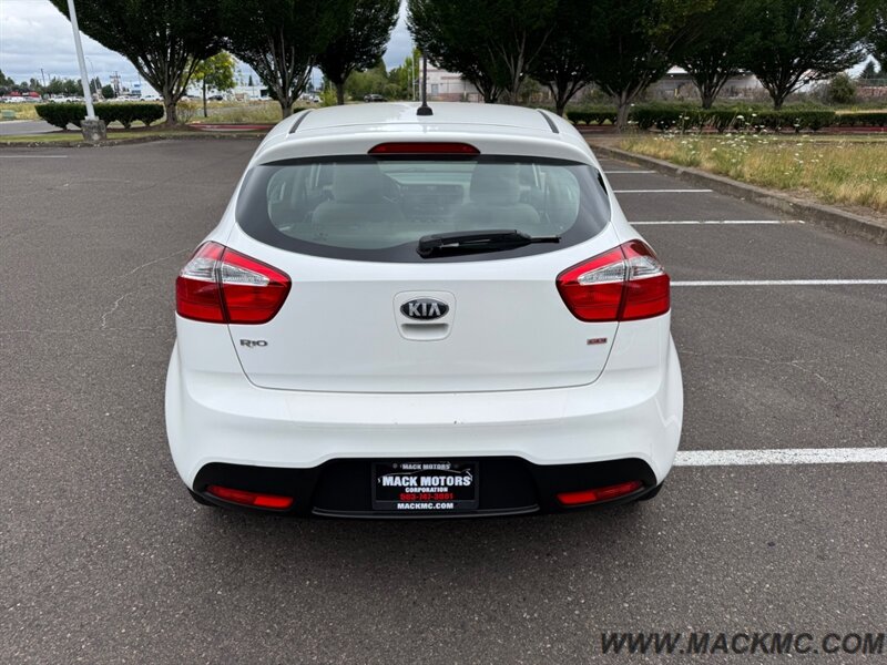 2014 Kia Rio 5-Door LX 1-Owner 78K Low Miles - Photo 9 - Hillsboro, OR 97123