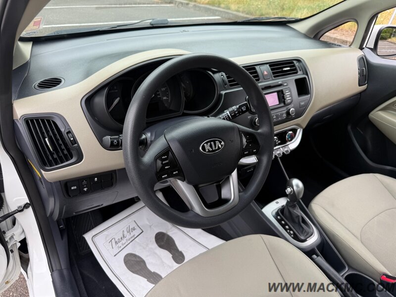 2014 Kia Rio 5-Door LX 1-Owner 78K Low Miles - Photo 13 - Hillsboro, OR 97123