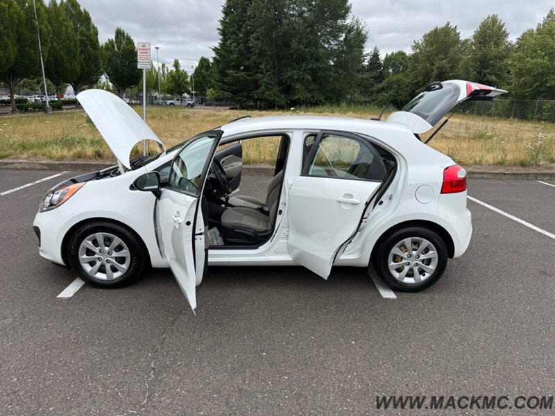 2014 Kia Rio 5-Door LX 1-Owner 78K Low Miles - Photo 26 - Hillsboro, OR 97123