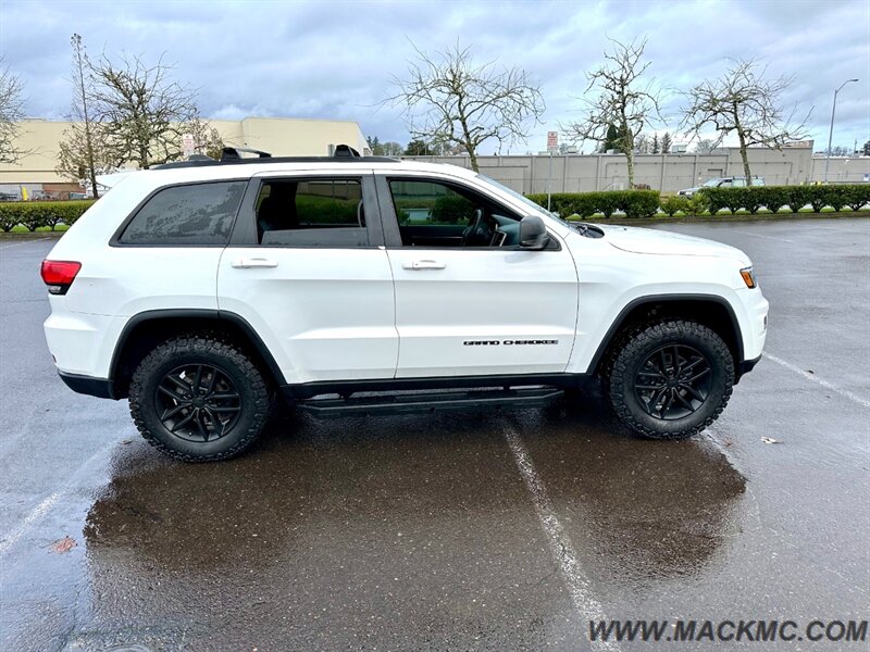 2017 Jeep Grand Cherokee Limited Lifted Low Miles AWD 4X4   - Photo 5 - Hillsboro, OR 97123