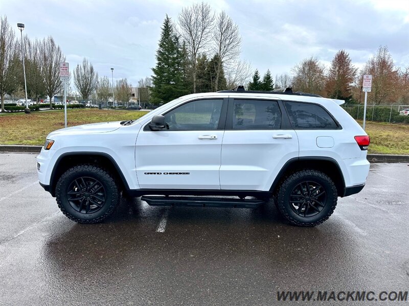 2017 Jeep Grand Cherokee Limited Lifted Low Miles AWD 4X4   - Photo 9 - Hillsboro, OR 97123