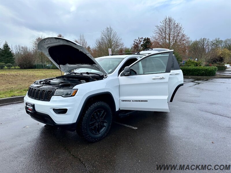 2017 Jeep Grand Cherokee Limited Lifted Low Miles AWD 4X4   - Photo 28 - Hillsboro, OR 97123