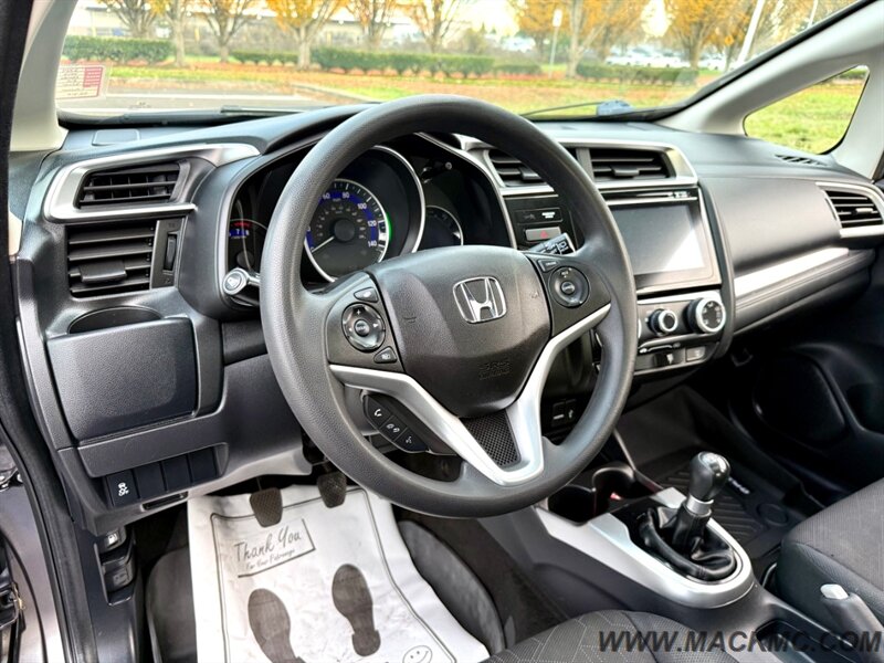 2015 Honda Fit EX 1-Owner 55K Low Miles 6-Speed 37-MPG - Photo 10 - Hillsboro, OR 97123