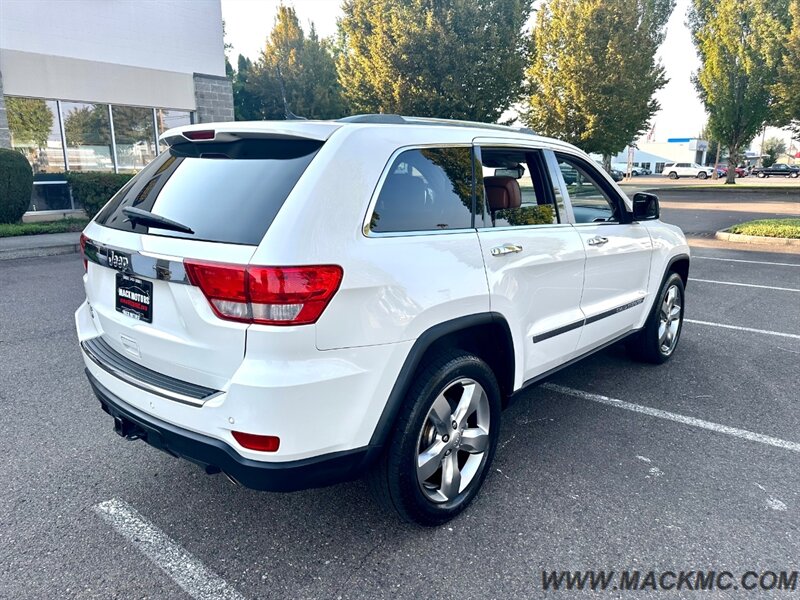 2012 Jeep Grand Cherokee Overland   - Photo 7 - Hillsboro, OR 97123