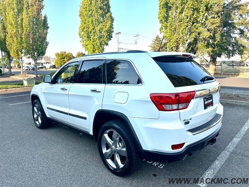 2012 Jeep Grand Cherokee Overland   - Photo 9 - Hillsboro, OR 97123