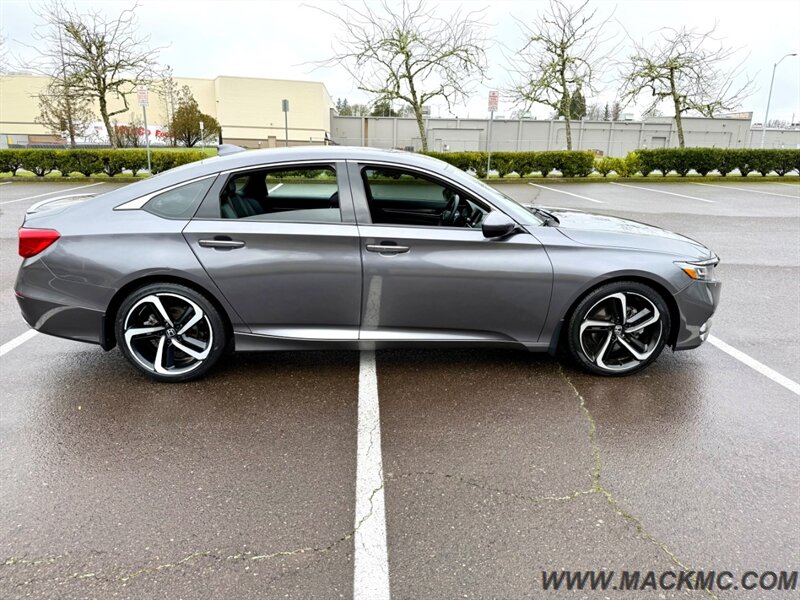 2018 Honda Accord Sport New Tires Back Up Camera 35-MPG   - Photo 7 - Hillsboro, OR 97123