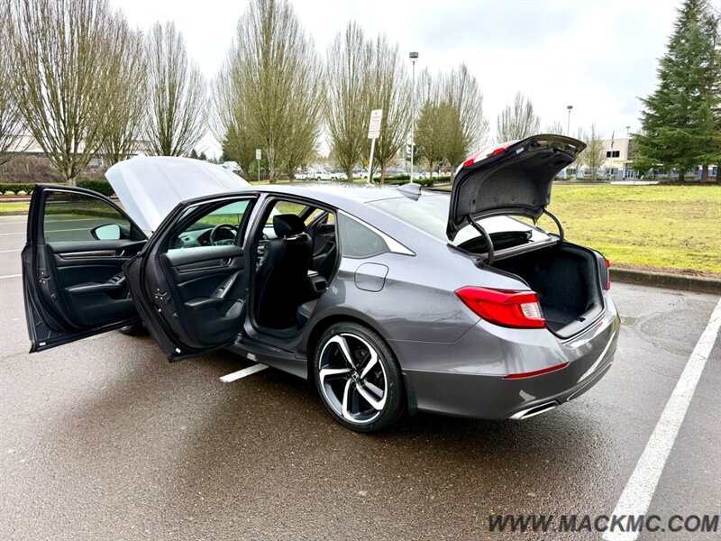 2018 Honda Accord Sport New Tires Back Up Camera 35-MPG   - Photo 27 - Hillsboro, OR 97123