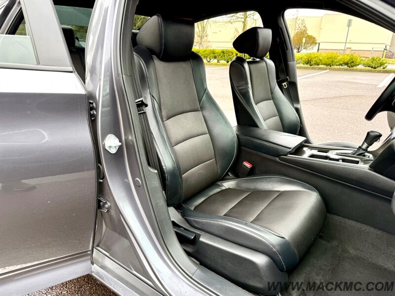 2018 Honda Accord Sport New Tires Back Up Camera 35-MPG   - Photo 12 - Hillsboro, OR 97123