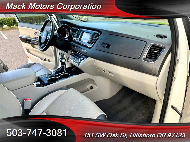 2020 Kia Sedona EX Fully Loaded Power Doors DVD 76K Miles - Photo 1 - Hillsboro, OR 97123