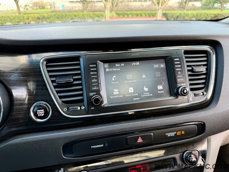 2020 Kia Sedona EX Fully Loaded Power Doors DVD 76K Miles - Photo 13 - Hillsboro, OR 97123