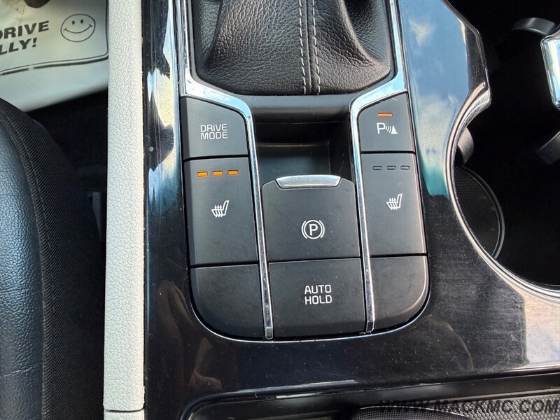 2020 Kia Sedona EX Fully Loaded Power Doors DVD 76K Miles - Photo 16 - Hillsboro, OR 97123