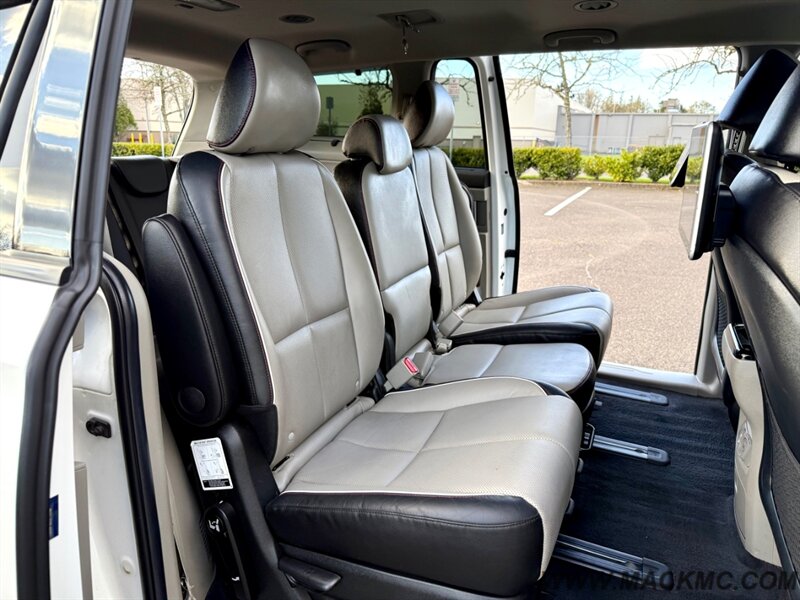 2020 Kia Sedona EX Fully Loaded Power Doors DVD 76K Miles - Photo 20 - Hillsboro, OR 97123